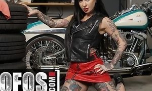 Mind-blowing tattooed babe Joanna Angel smashed rock-hard & sploogs All Over