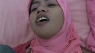 Arab amateur wife homemade blowjob and fuck with facial