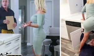 Nikki Benz Gets Her Pipes motionless By Plumber Derrick Pierce