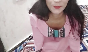 Bhabhi ka big boobs daba daba kar pela