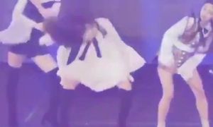 Two times momo tempting dance