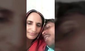 Indian villager mummy smooching