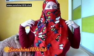 Crimson hijab humungous funbags muslim on web cam ten 22
