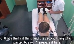 FakeHospital short haired ultra-cutie lures therapist