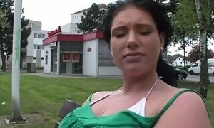 Pretty full figured female flashes how she satisfies herself with a faux salami and has an incredible ejaculation