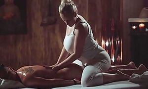 Busty Stepmommy Hot Massage Sex With Titjob