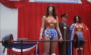 Linda Carter &ndash; Wonder Woman - Best Parts 12