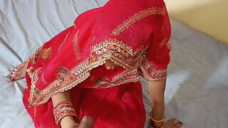 �?पन�? ब�?डर�?म म�?�? �?ड्ड�? बदल रह�?