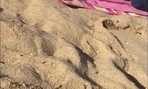 Hidden cam a la plage (124) - huge boobs cougar braless on beach