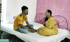 Indian scorching Bhabhi hump with Unknown youthfull fellow! Plz jizz inwards