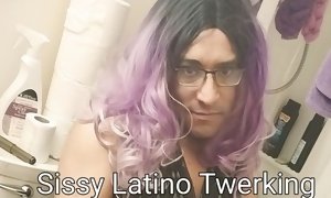 Sissy Latino dirty dancing and fuck stick have fun
