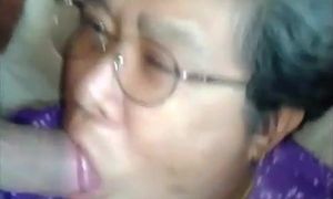 Japanese grannie deep throat part 2