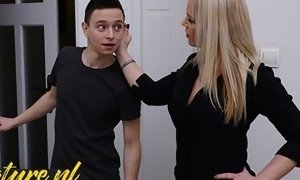 Super-sexy milf instructor Has a sex encounter With Her school lady & instructs Him a Lesson