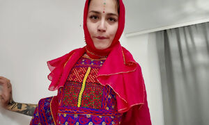 Afghan Girl Sucks My Dick