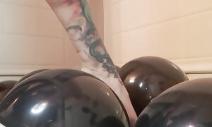Balloon tub